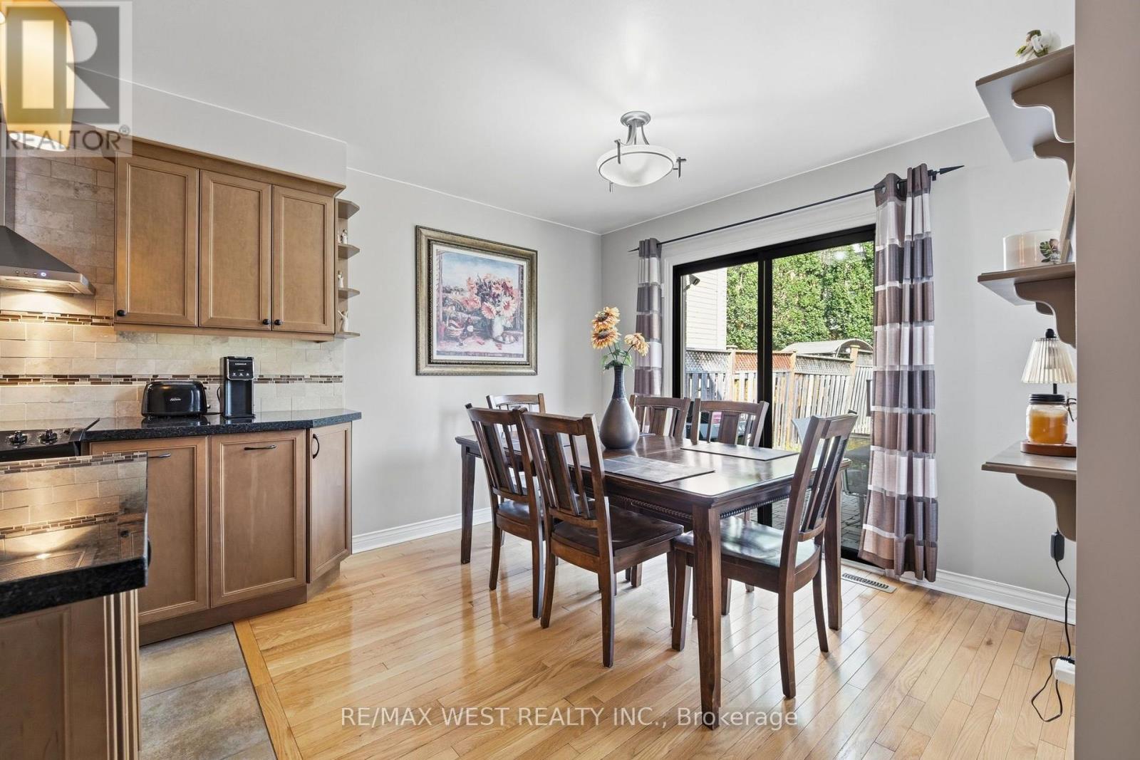 149 Deerglen Terrace, Aurora, Ontario  L4G 6Y4 - Photo 12 - N13735674