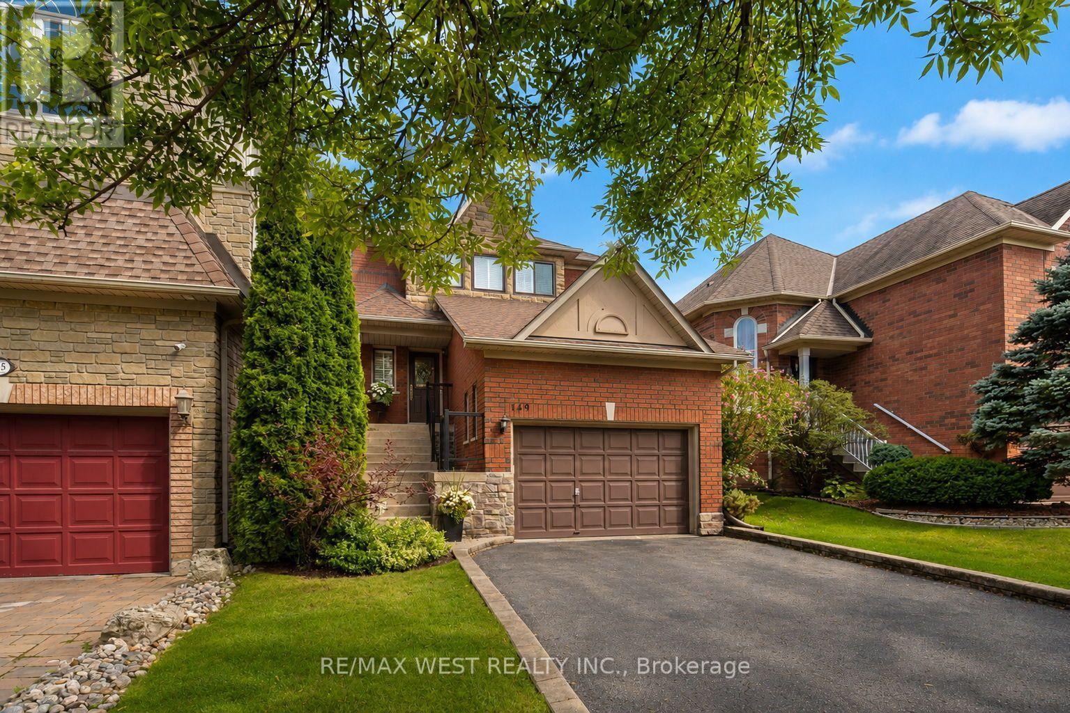 149 Deerglen Terrace, Aurora, Ontario  L4G 6Y4 - Photo 2 - N13735674