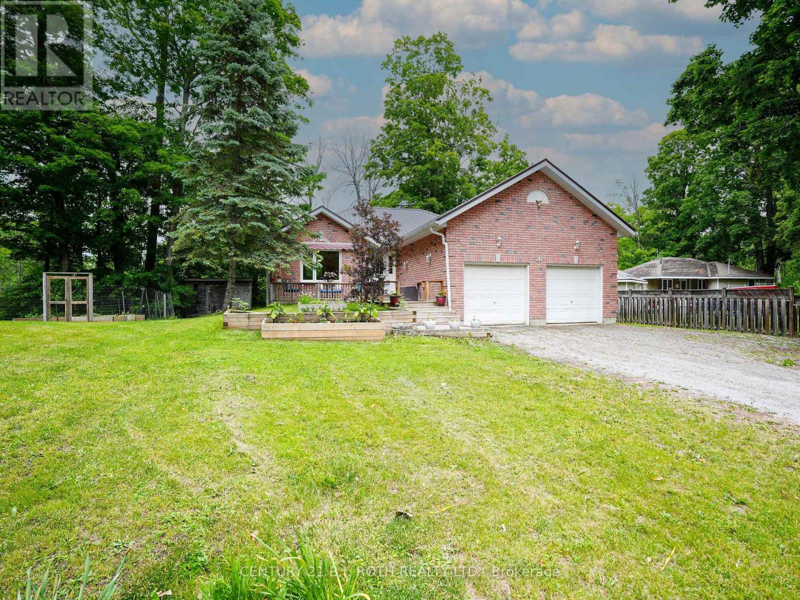 26 Bedford Road, Georgina, Ontario  L0E 1R0 - Photo 1 - N13735816