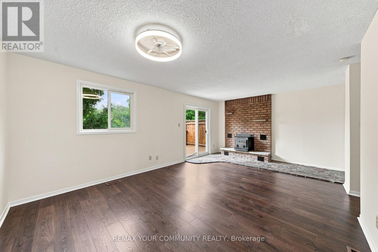 233 Little Avenue, Barrie, Ontario  L4N 6L3 - Photo 11 - S13735604