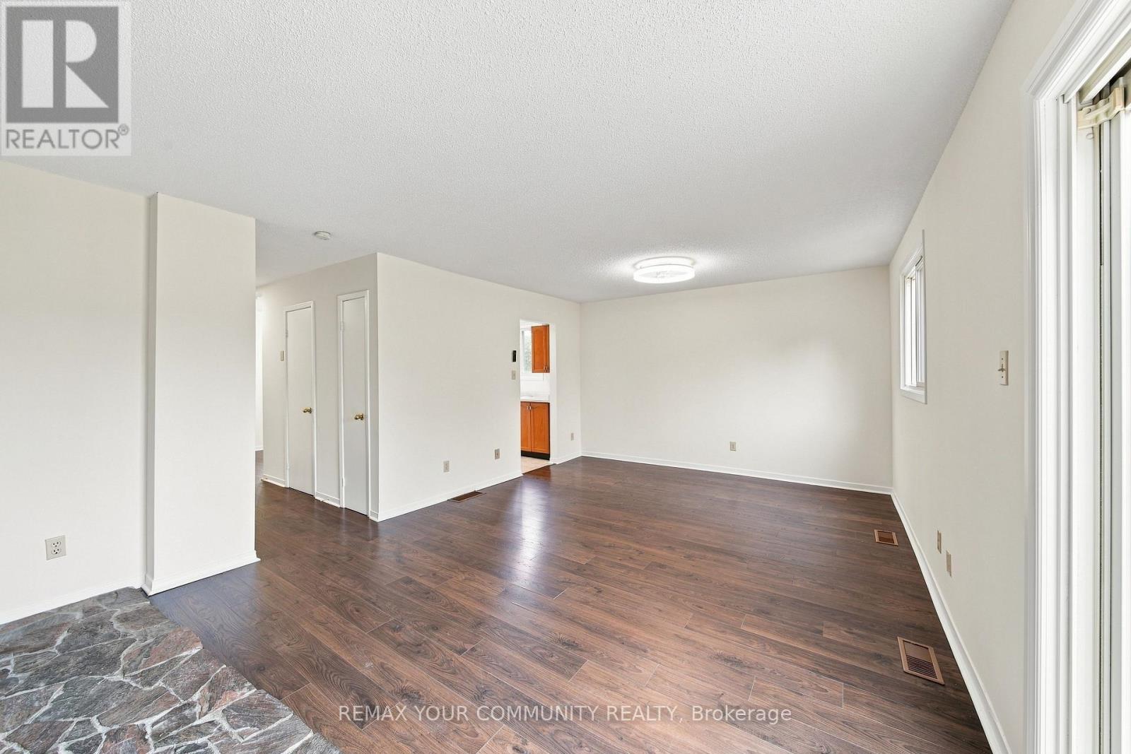 233 Little Avenue, Barrie, Ontario  L4N 6L3 - Photo 13 - S13735604