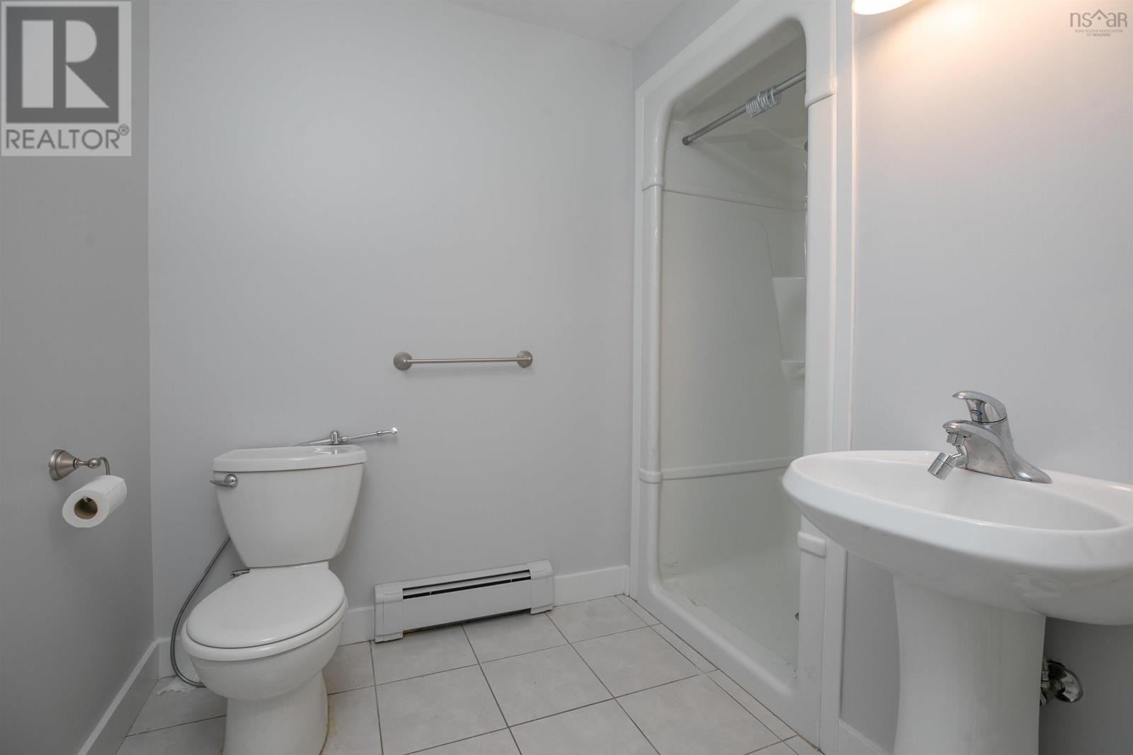 6201 Regina Terrace, Halifax, Nova Scotia  B3H 1N4 - Photo 39 - 202617859