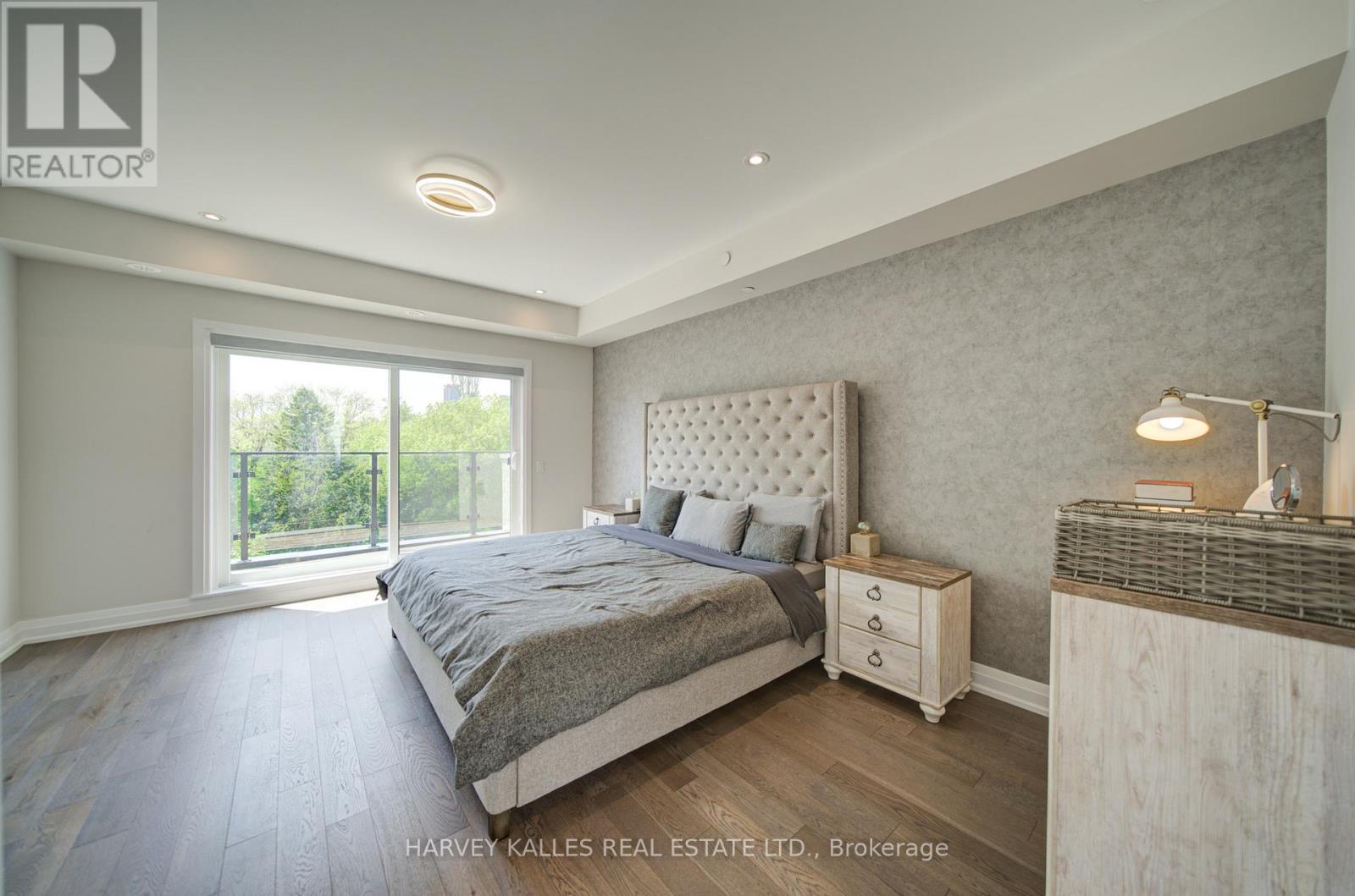 1130a Islington Avenue, Toronto, Ontario  M8Z 0G6 - Photo 32 - W13735524