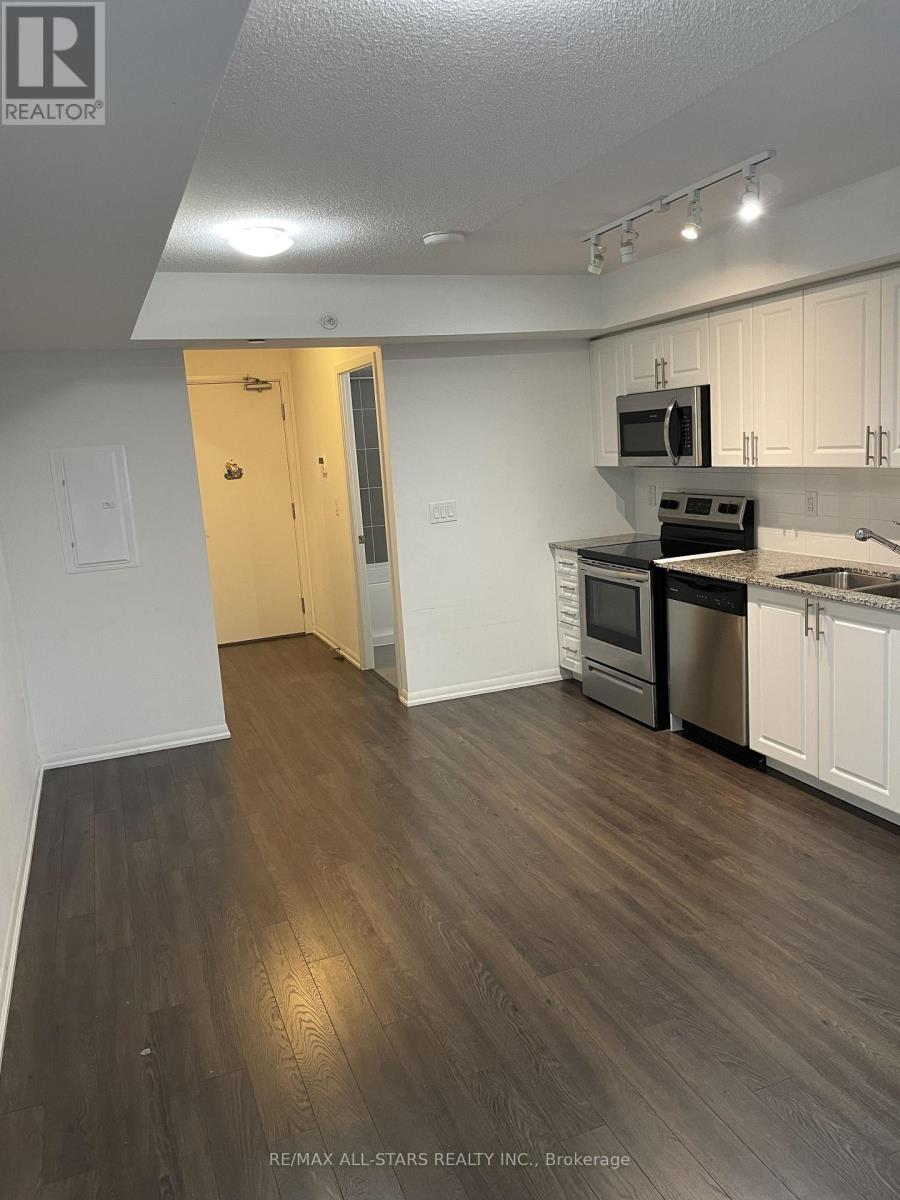 409 - 3091 Dufferin Street, Toronto, Ontario  M6A 2S7 - Photo 3 - W13735530