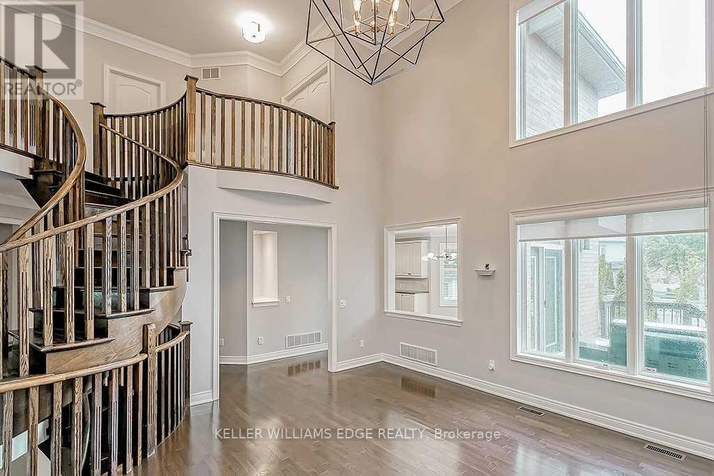 2384 Rock Point Drive, Oakville, Ontario  L6H 7V3 - Photo 12 - W13735560