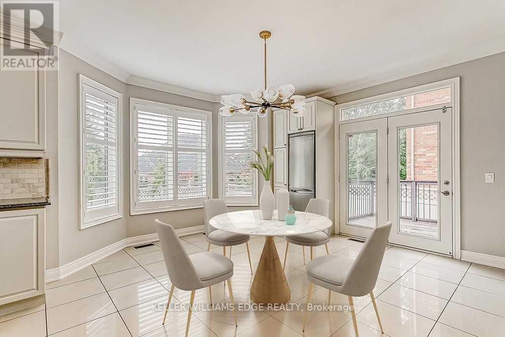 2384 Rock Point Drive, Oakville, Ontario  L6H 7V3 - Photo 9 - W13735560