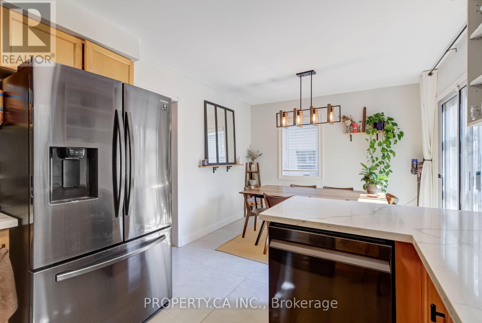 1 - 8 Skeens Lane, Toronto, Ontario  M8W 4Z5 - Photo 15 - W13735566