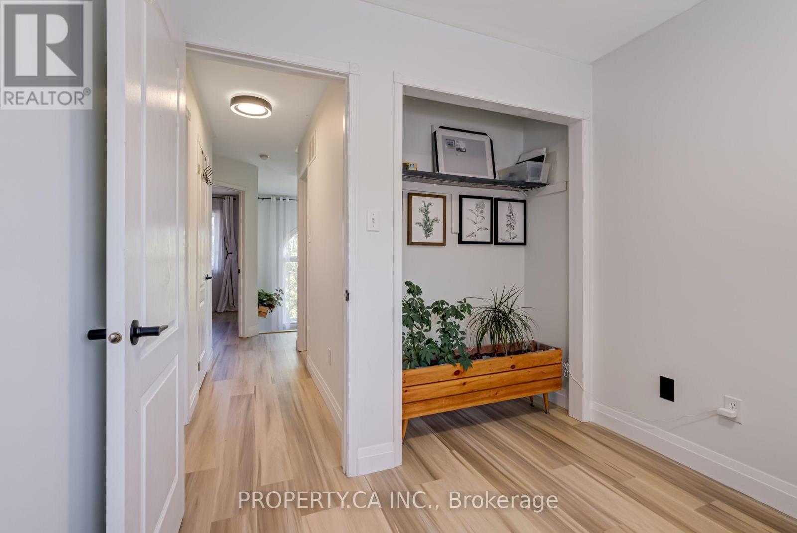 1 - 8 Skeens Lane, Toronto, Ontario  M8W 4Z5 - Photo 32 - W13735566