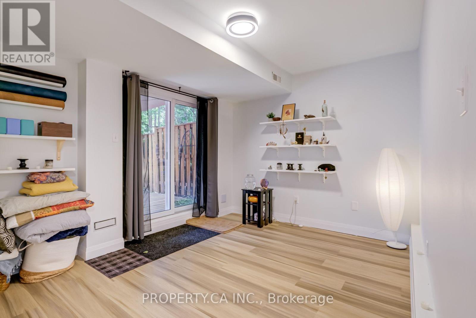 1 - 8 Skeens Lane, Toronto, Ontario  M8W 4Z5 - Photo 37 - W13735566