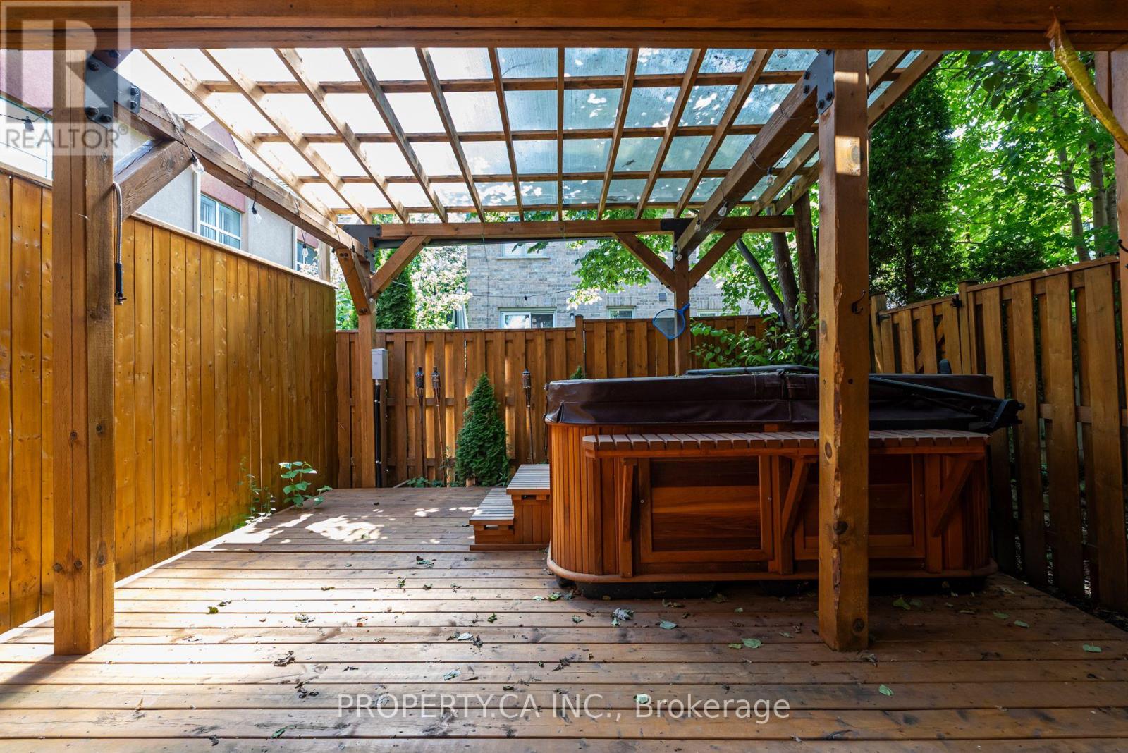 1 - 8 Skeens Lane, Toronto, Ontario  M8W 4Z5 - Photo 47 - W13735566