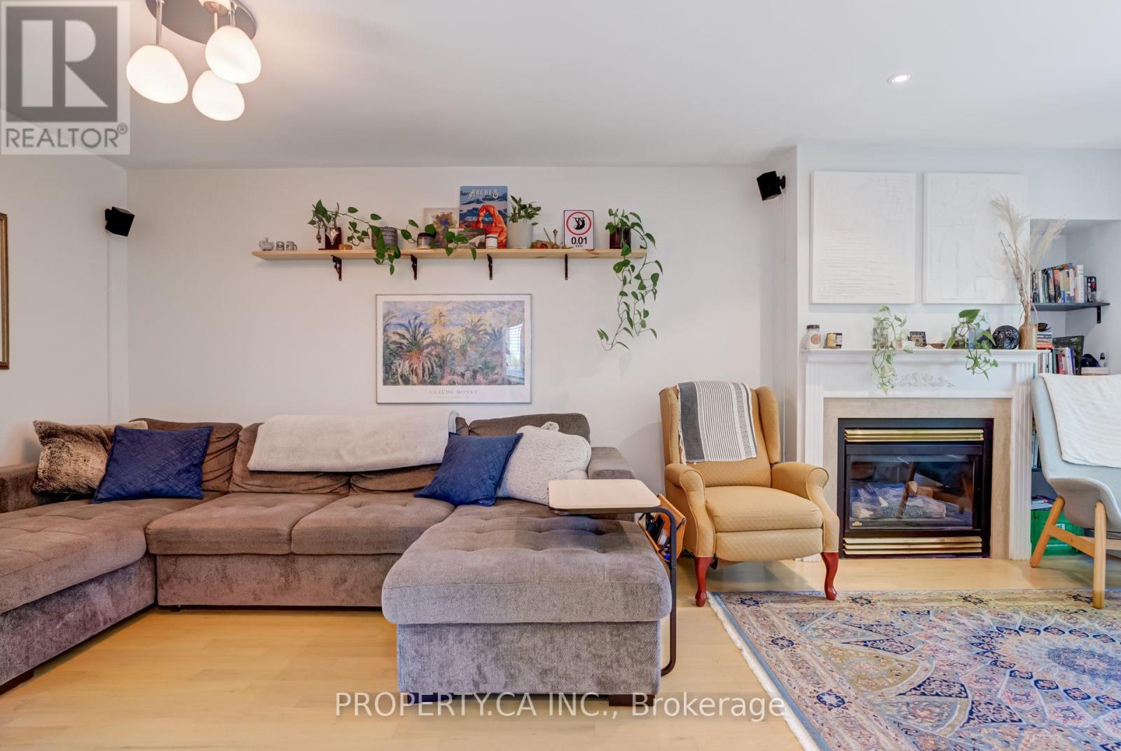 1 - 8 Skeens Lane, Toronto, Ontario  M8W 4Z5 - Photo 5 - W13735566