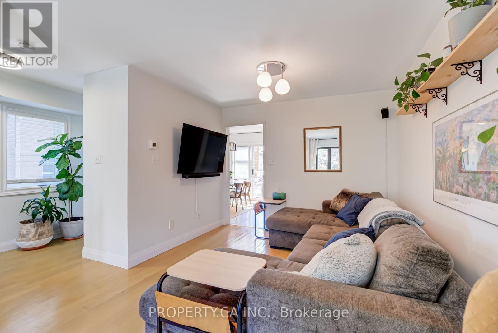 1 - 8 Skeens Lane, Toronto, Ontario  M8W 4Z5 - Photo 6 - W13735566