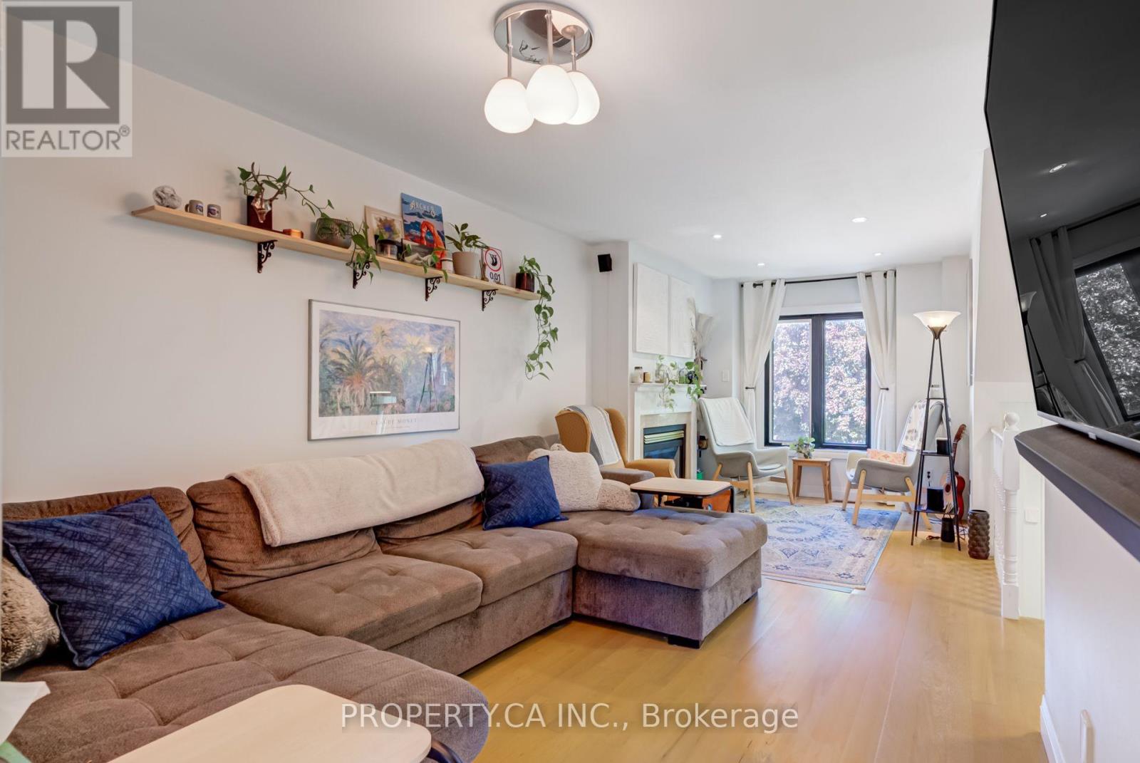 1 - 8 Skeens Lane, Toronto, Ontario  M8W 4Z5 - Photo 7 - W13735566