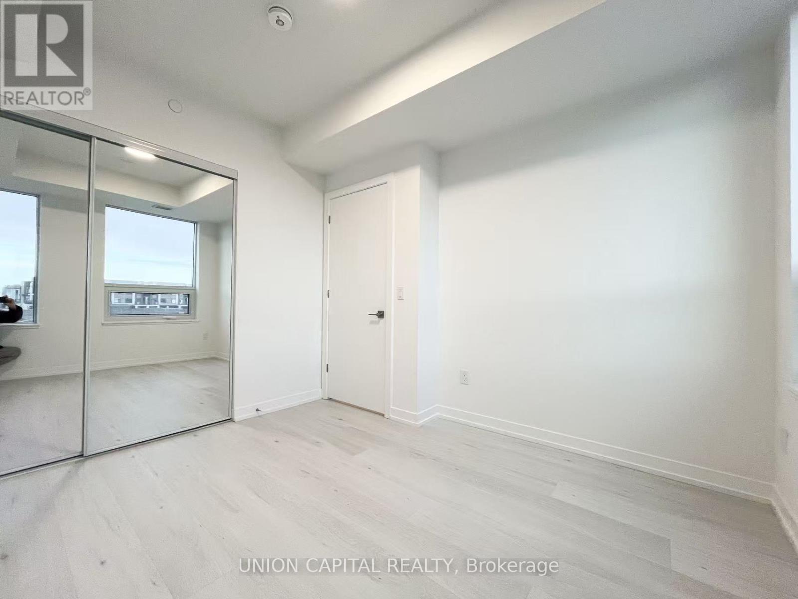 219 - 2501 Saw Whet Boulevard, Oakville, Ontario  L6M 5N2 - Photo 11 - W13735706