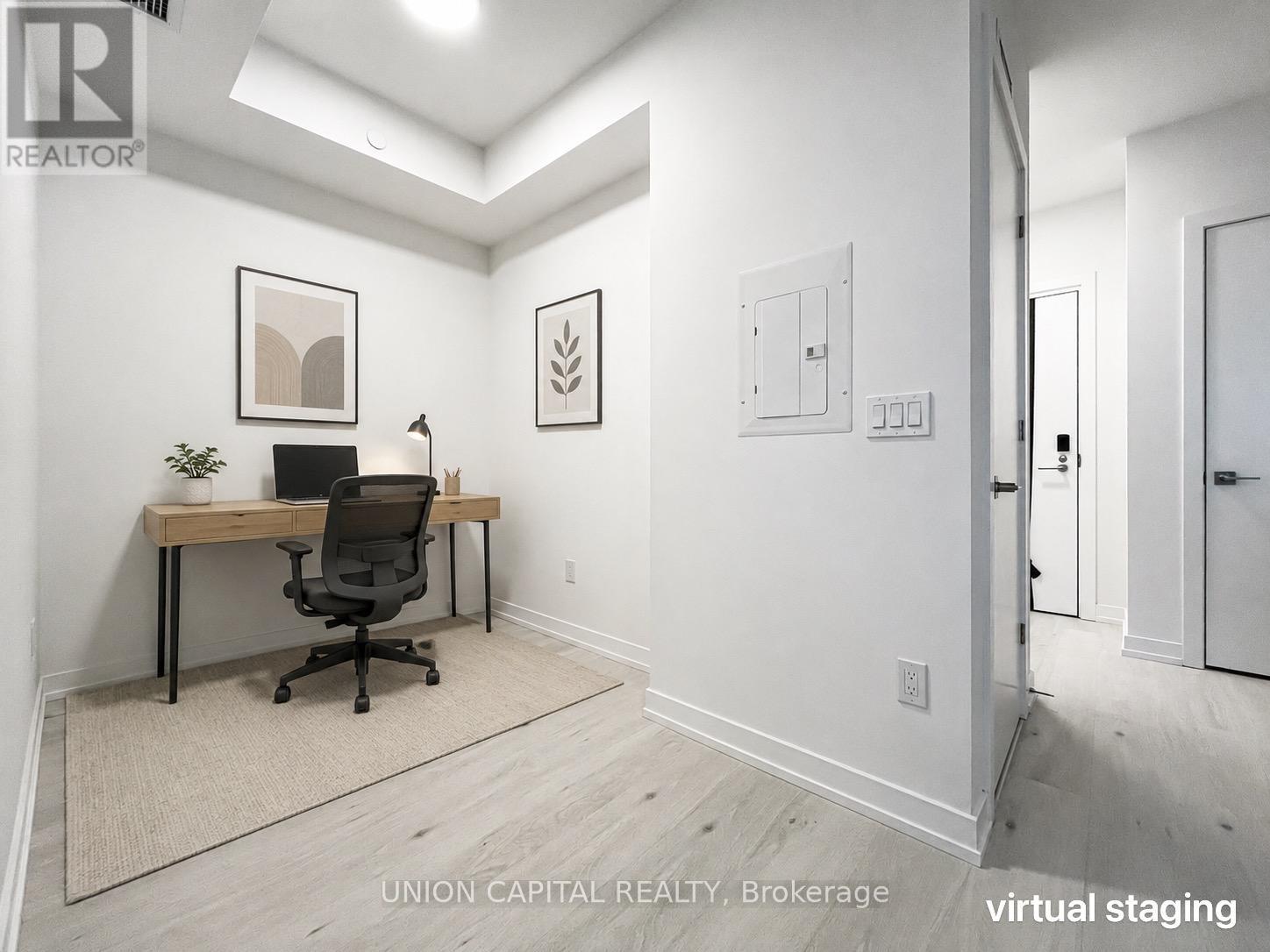219 - 2501 Saw Whet Boulevard, Oakville, Ontario  L6M 5N2 - Photo 3 - W13735706