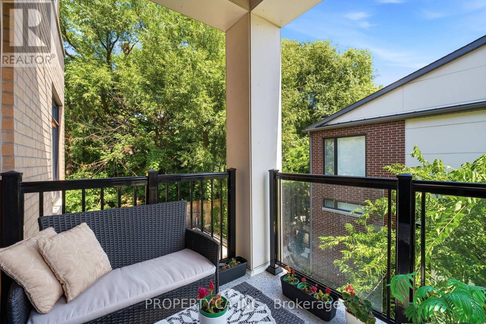 309 - 120 Canon Jackson Drive, Toronto, Ontario  M6M 0B7 - Photo 12 - W13735740