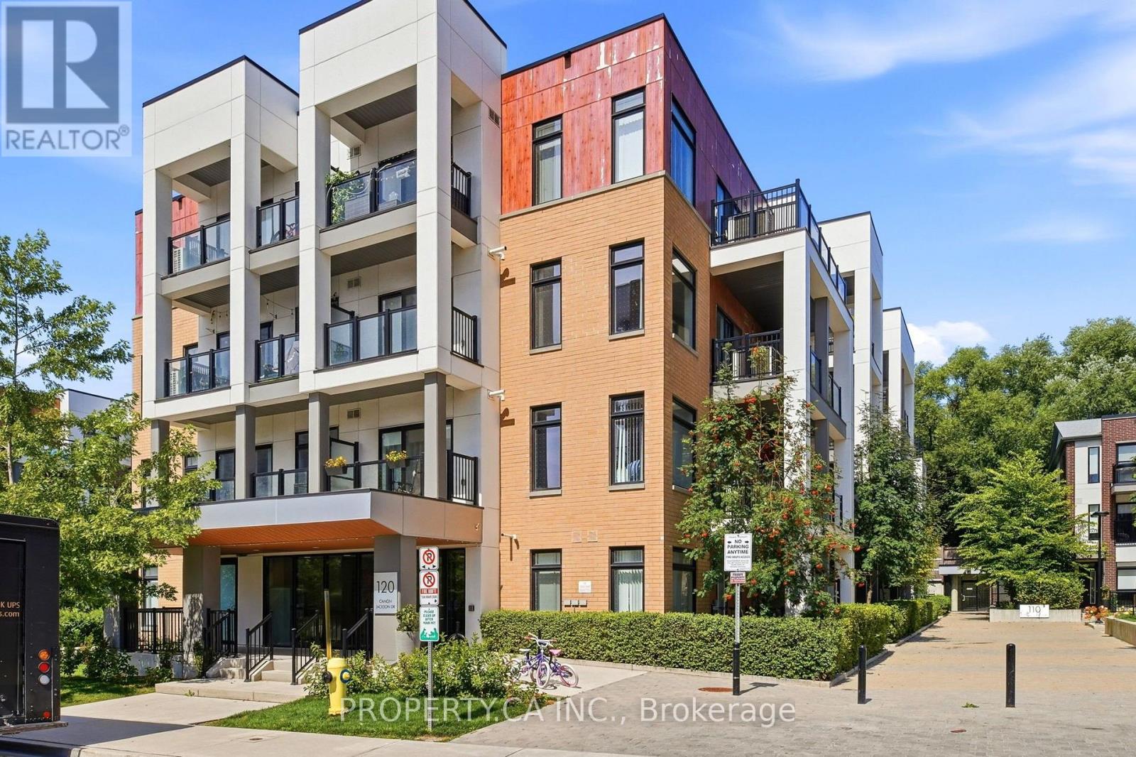 309 - 120 Canon Jackson Drive, Toronto, Ontario  M6M 0B7 - Photo 3 - W13735740