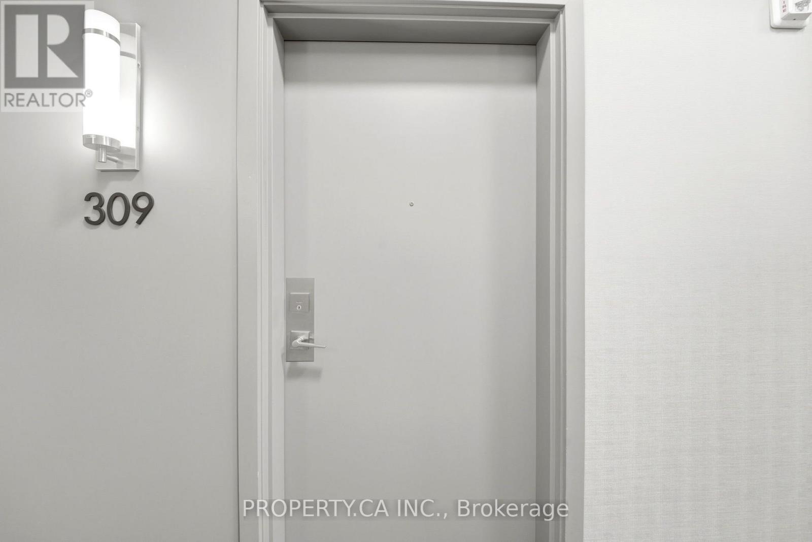 309 - 120 Canon Jackson Drive, Toronto, Ontario  M6M 0B7 - Photo 5 - W13735740