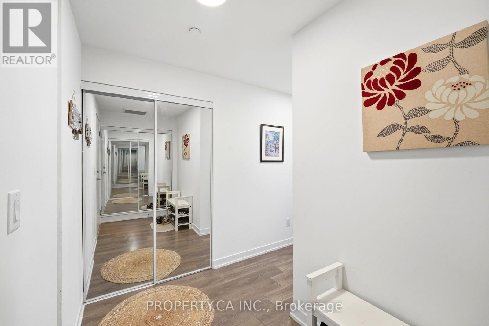 309 - 120 Canon Jackson Drive, Toronto, Ontario  M6M 0B7 - Photo 7 - W13735740