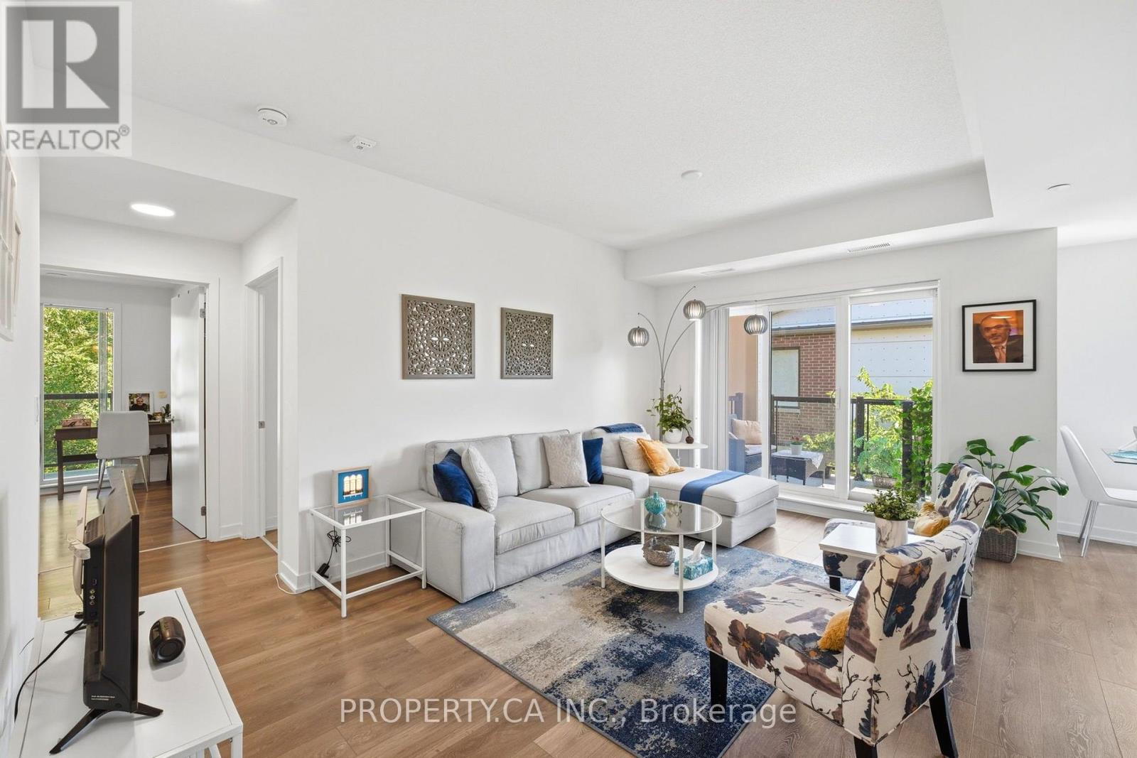 309 - 120 Canon Jackson Drive, Toronto, Ontario  M6M 0B7 - Photo 8 - W13735740