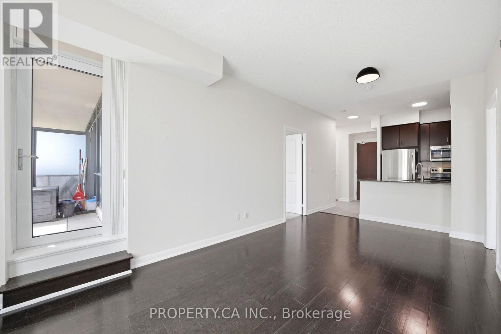 403 - 215 Sherway Gardens Road, Toronto, Ontario  M9C 0A4 - Photo 7 - W13735748