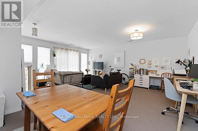 Main - 228 Pacific Avenue, Toronto, Ontario  M6P 2P5 - Photo 5 - W13735756