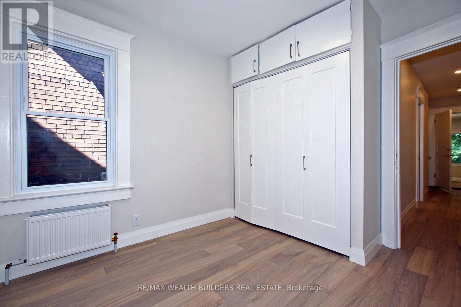B - 163 Parkside Drive, Toronto, Ontario  M6P 2G3 - Photo 14 - W13735764