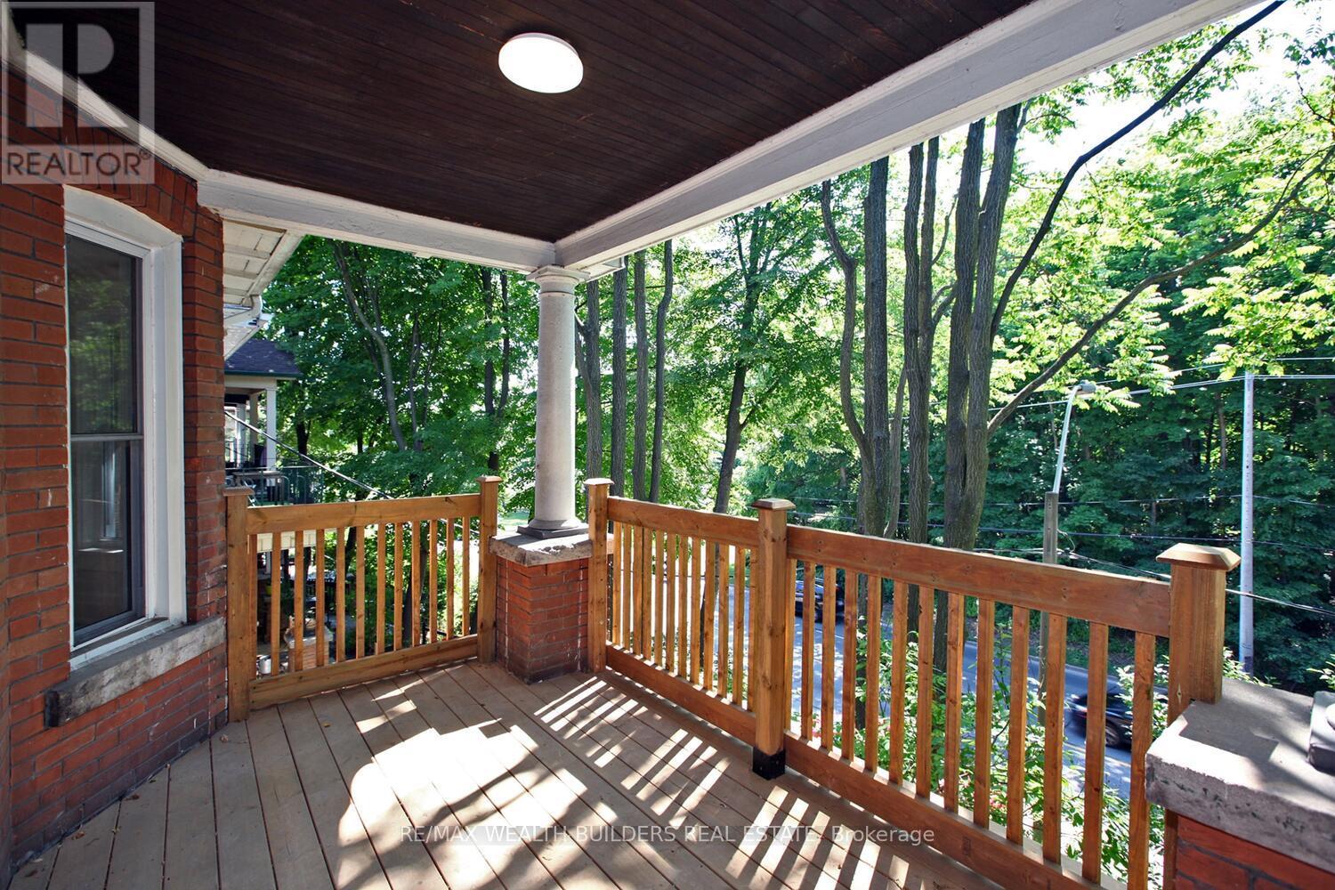 B - 163 Parkside Drive, Toronto, Ontario  M6P 2G3 - Photo 20 - W13735764