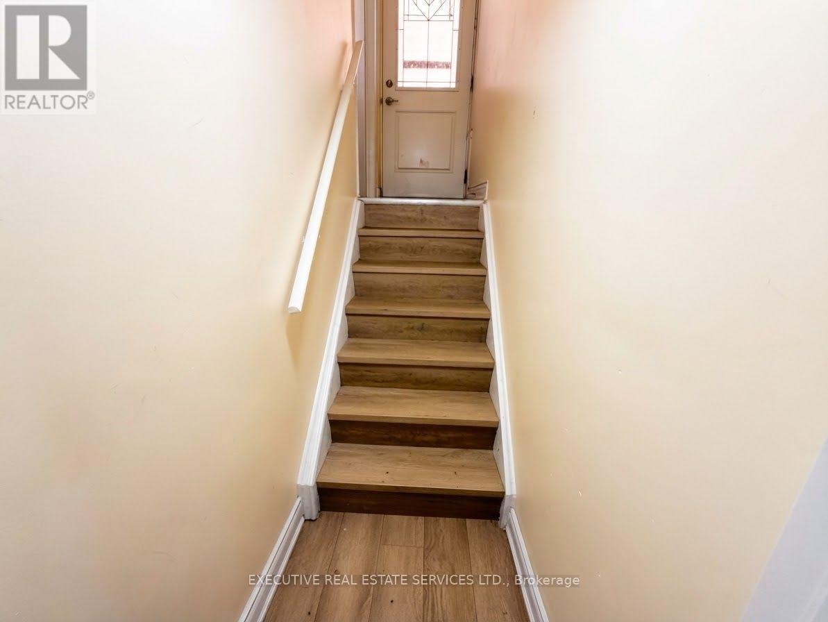 118 Turquoise Crescent, Brampton, Ontario  L6P 2R3 - Photo 21 - W13735776