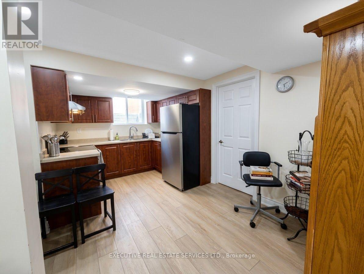 118 Turquoise Crescent, Brampton, Ontario  L6P 2R3 - Photo 24 - W13735776