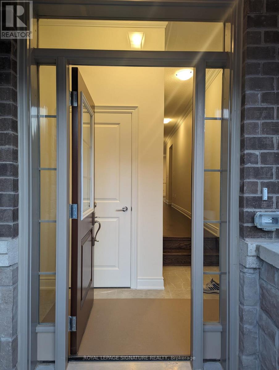67 Bermondsey Way, Brampton, Ontario  L6Y 6K9 - Photo 3 - W13735778