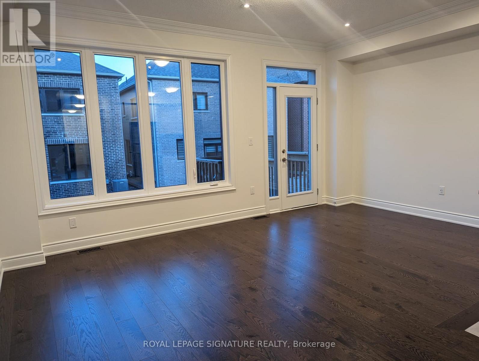 67 Bermondsey Way, Brampton, Ontario  L6Y 6K9 - Photo 6 - W13735778