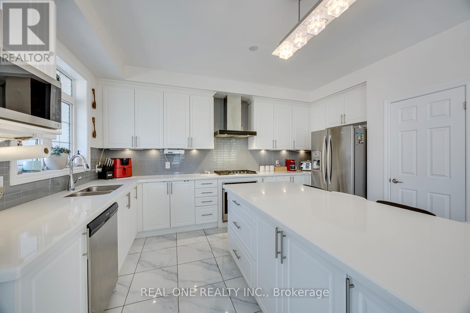 3310 Erasmum Street, Oakville, Ontario  L6M 1S3 - Photo 26 - W13735794