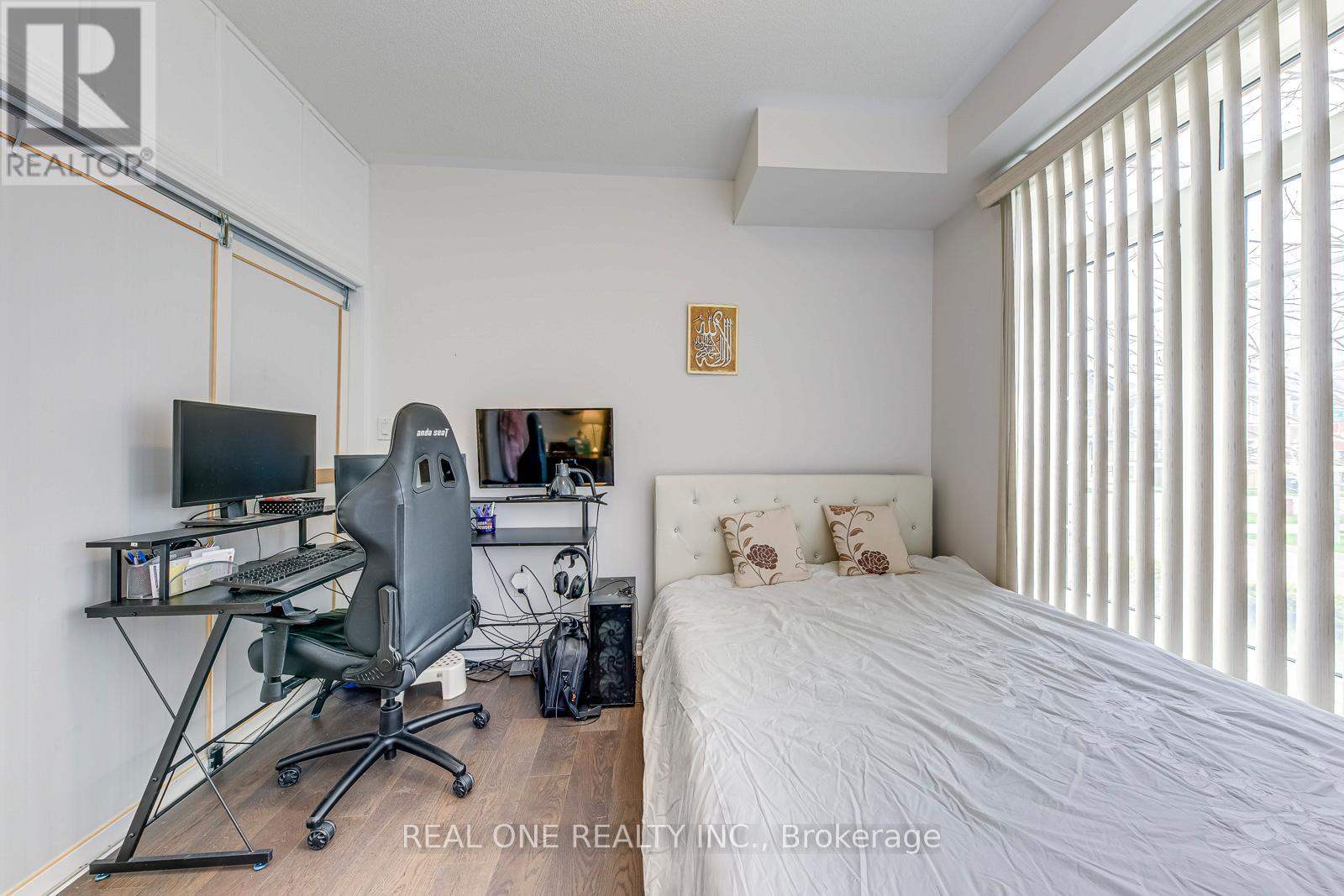 3310 Erasmum Street, Oakville, Ontario  L6M 1S3 - Photo 7 - W13735794