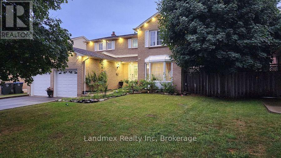 6636 Edenwood Drive, Mississauga, Ontario  L5N 3J9 - Photo 1 - W13735800