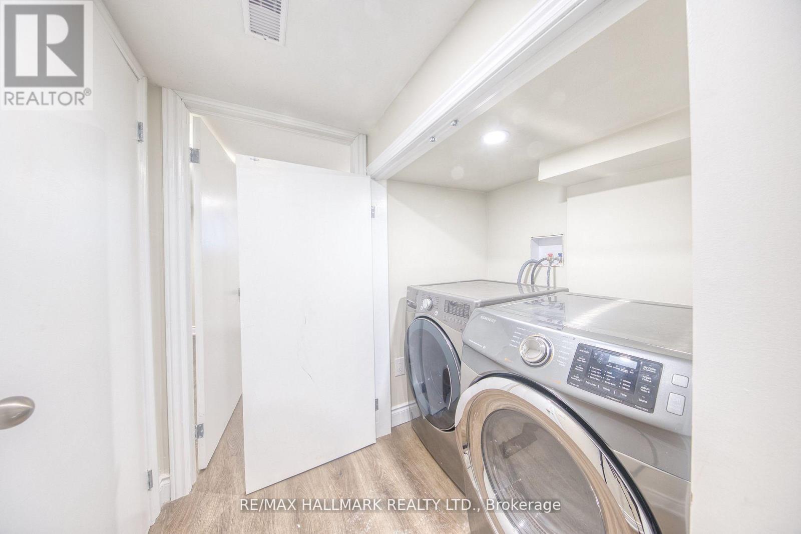 Bsmt - 46 Springhurst Avenue, Toronto, Ontario  M6K 1B6 - Photo 4 - W13735832