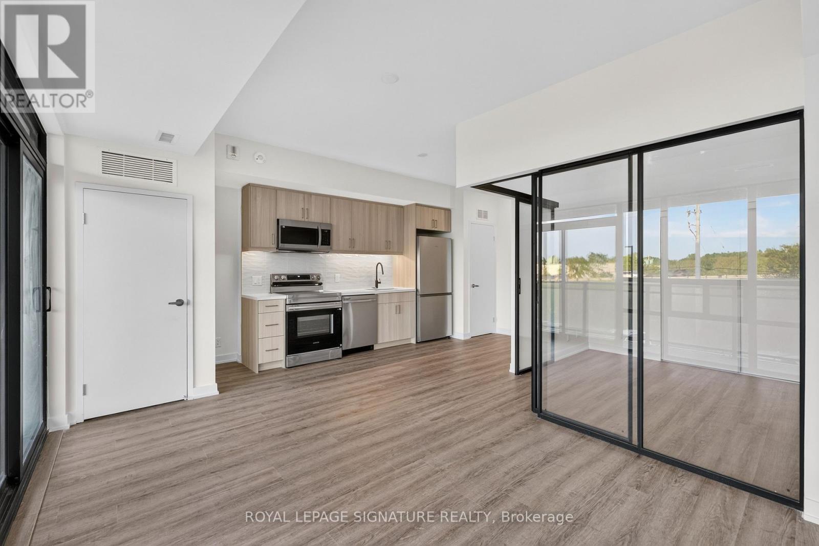 239 - 350 Prince Charles Drive S, Welland, Ontario  L3C 5A6 - Photo 10 - X13735498