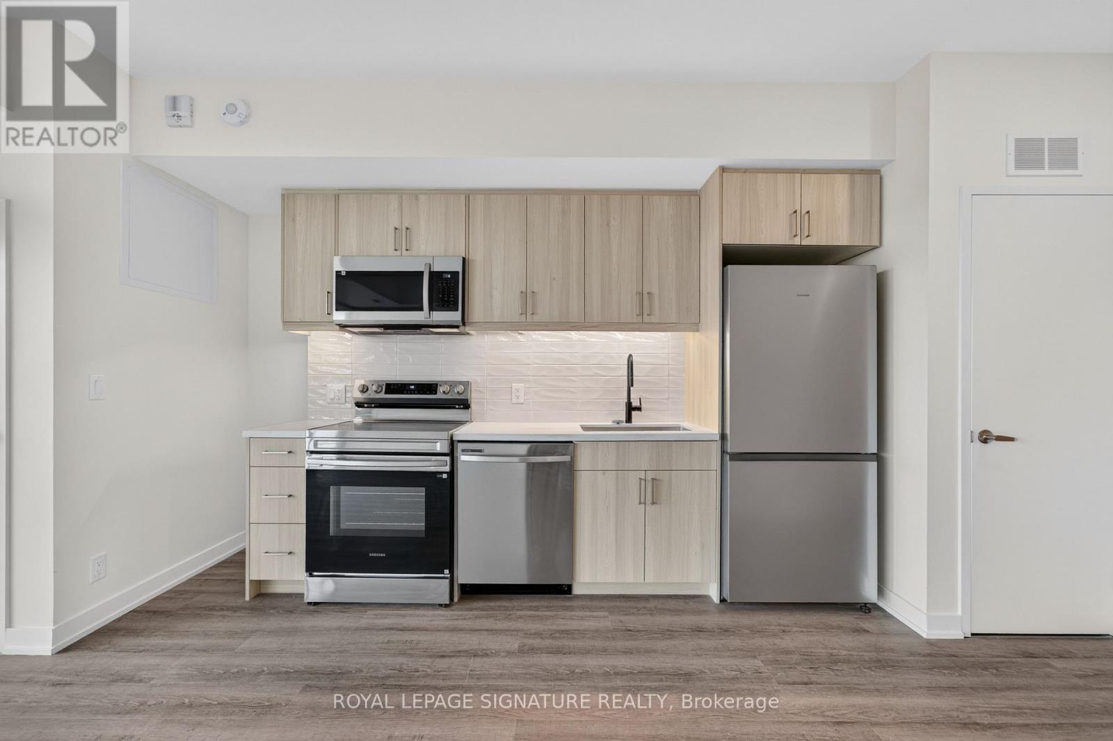 239 - 350 Prince Charles Drive S, Welland, Ontario  L3C 5A6 - Photo 15 - X13735498
