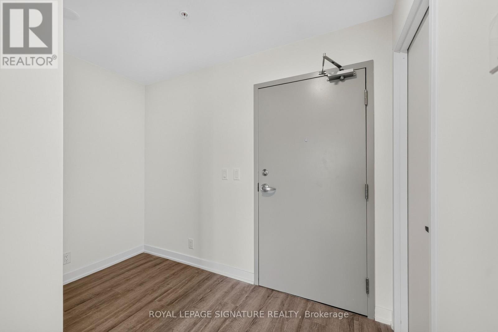 239 - 350 Prince Charles Drive S, Welland, Ontario  L3C 5A6 - Photo 8 - X13735498
