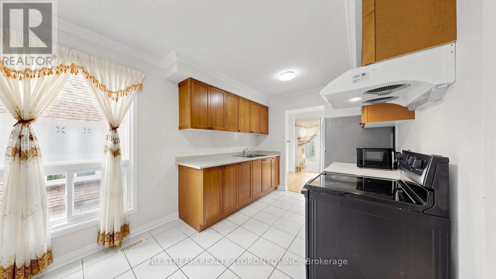 154 Markville Road, Markham, Ontario  L3R 4V6 - Photo 11 - N13727784