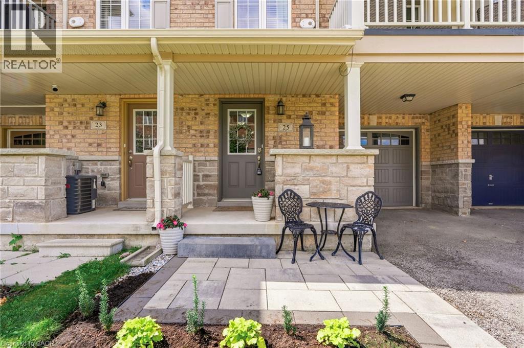 25 Hiscott Drive, Waterdown, Ontario  L8B 0A3 - Photo 2 - 40859369
