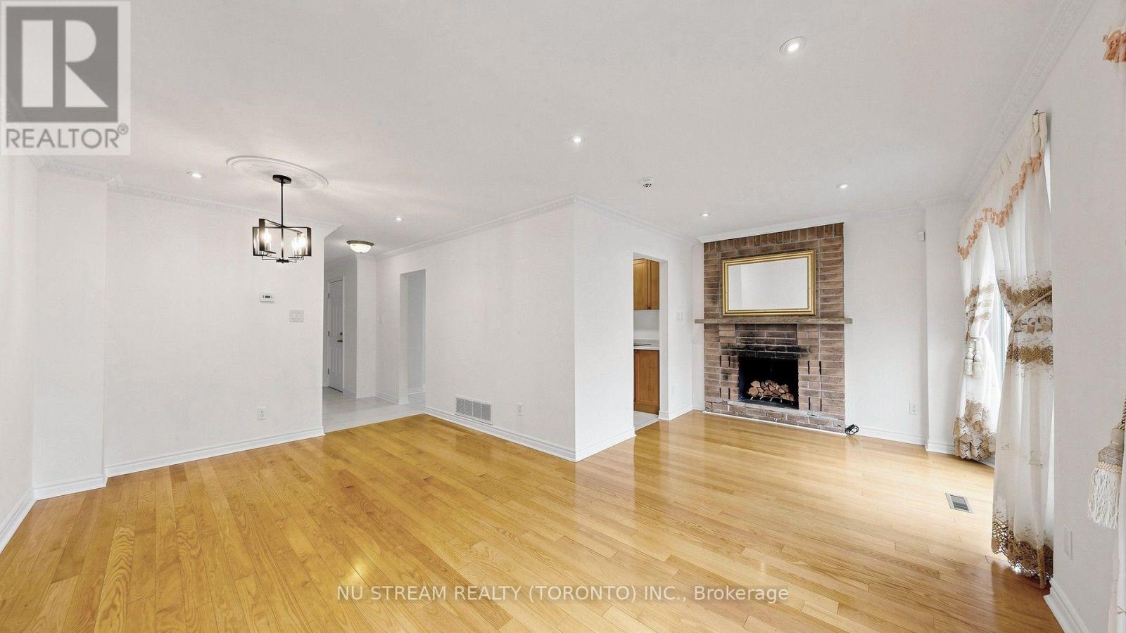 154 Markville Road, Markham, Ontario  L3R 4V6 - Photo 6 - N13727784