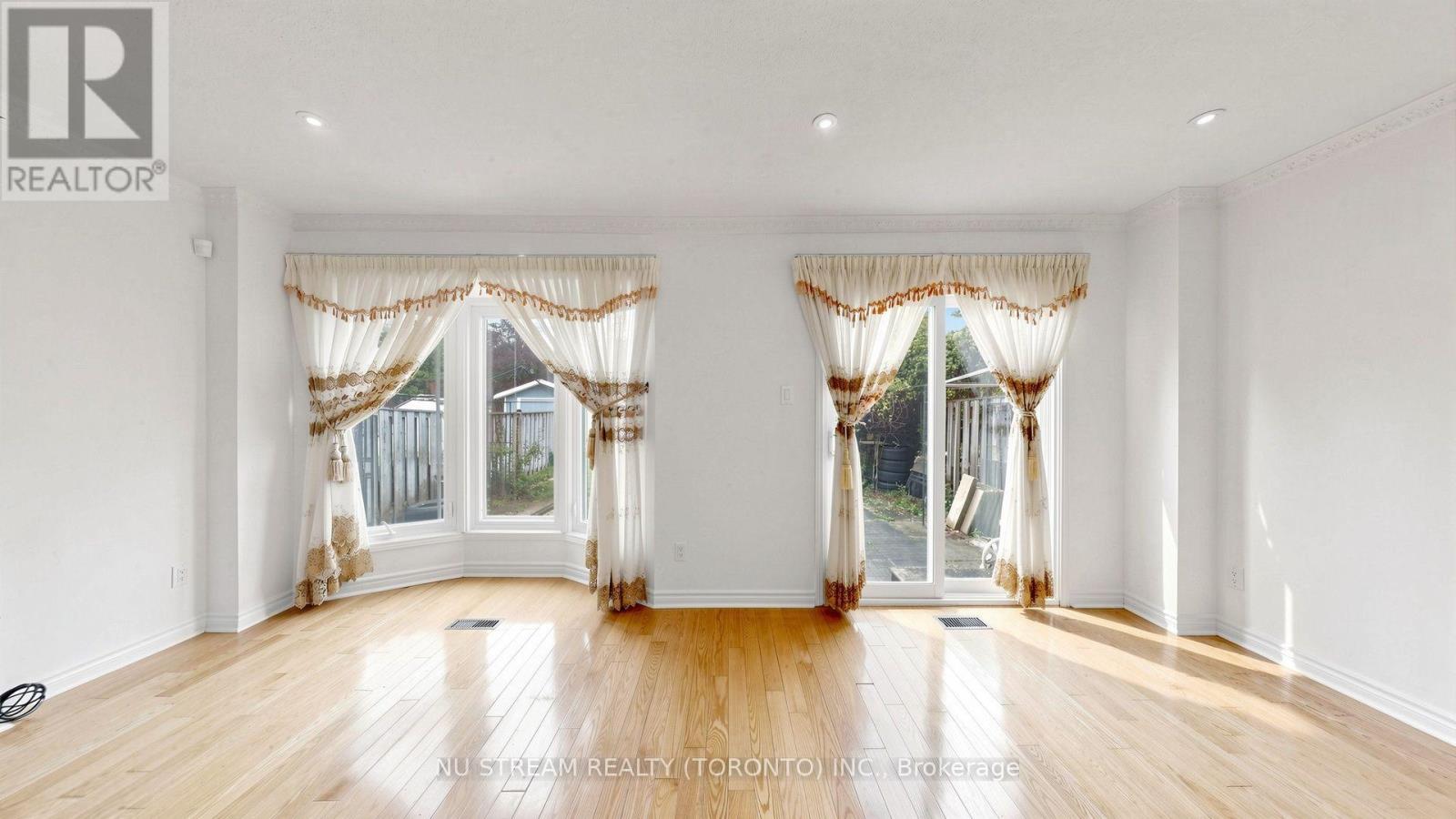 154 Markville Road, Markham, Ontario  L3R 4V6 - Photo 8 - N13727784