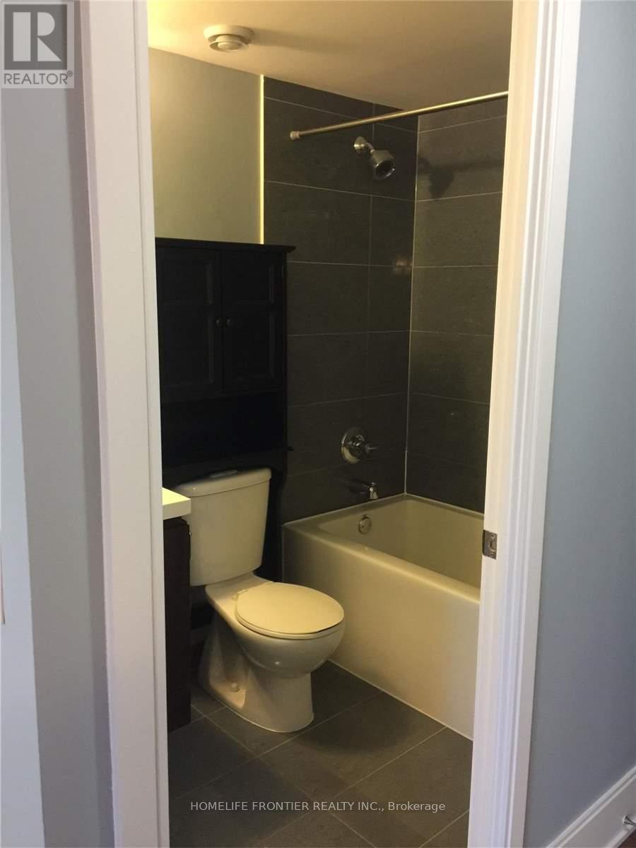 412 - 70 Roehampton Avenue, Toronto, Ontario  M4P 1R2 - Photo 10 - C13734226