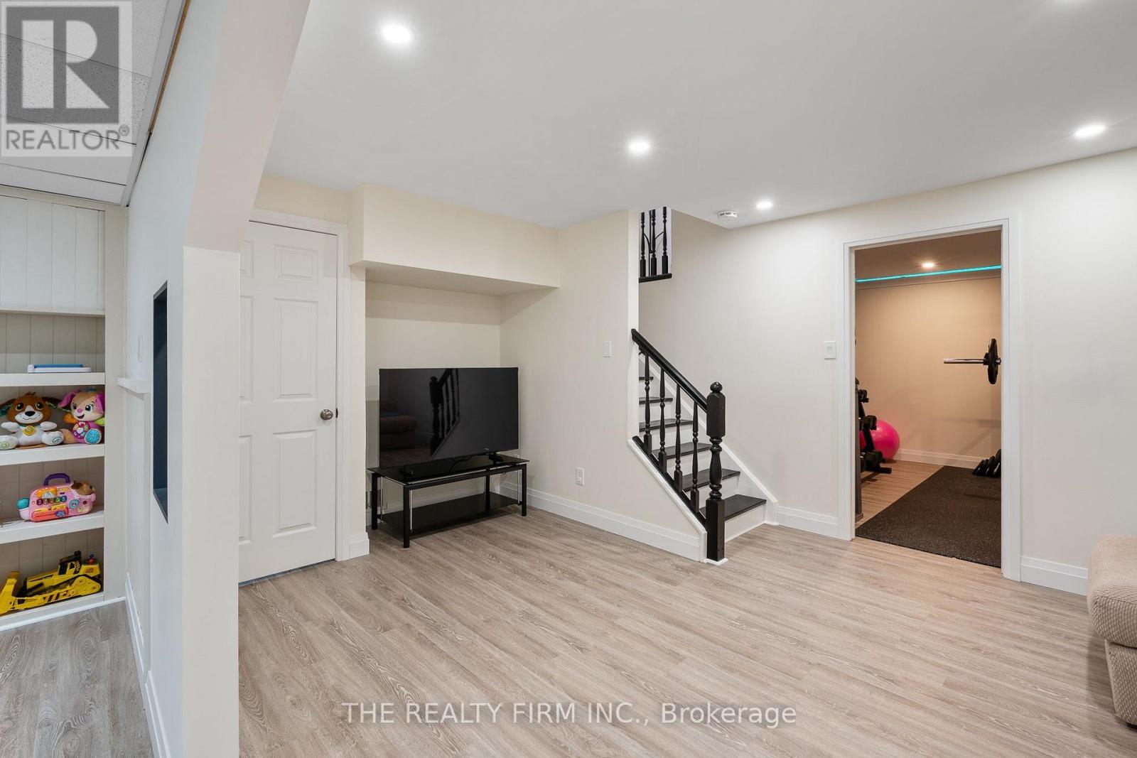7 Somerset Crescent, London South, Ontario  N6K 3L6 - Photo 31 - X13735910