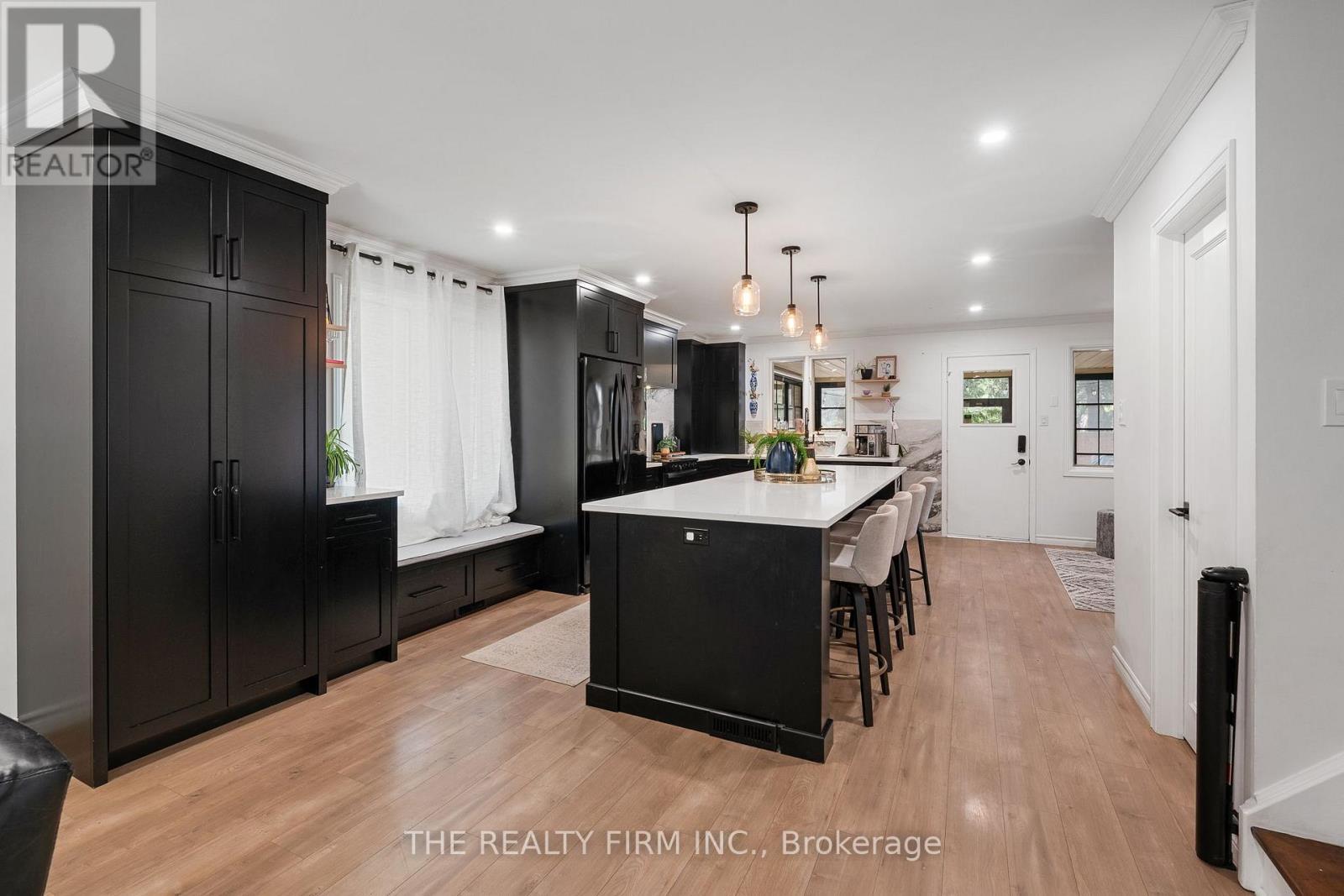 7 Somerset Crescent, London South, Ontario  N6K 3L6 - Photo 7 - X13735910