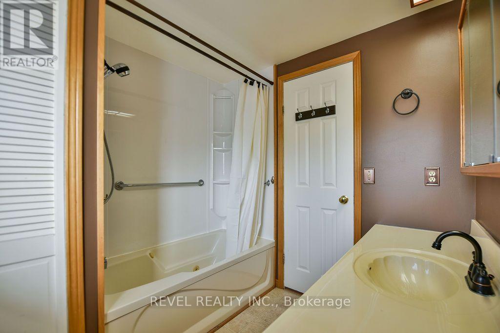 18 Grasslands Road, Timmins, Ontario  P4N 8R9 - Photo 18 - T13735840