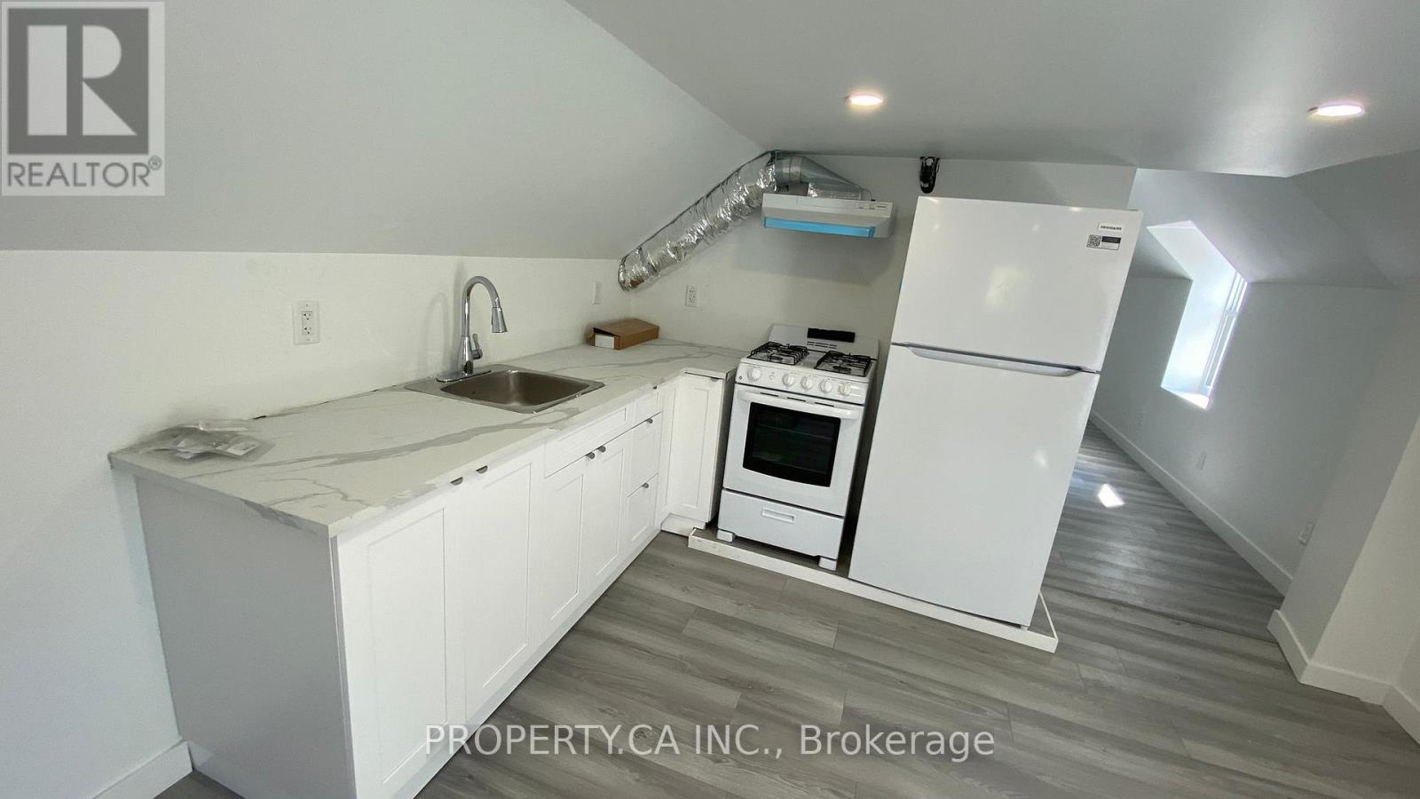 Unit C - 395 Gladstone Avenue, Ottawa, Ontario  K2P 0Y9 - Photo 5 - X13735992