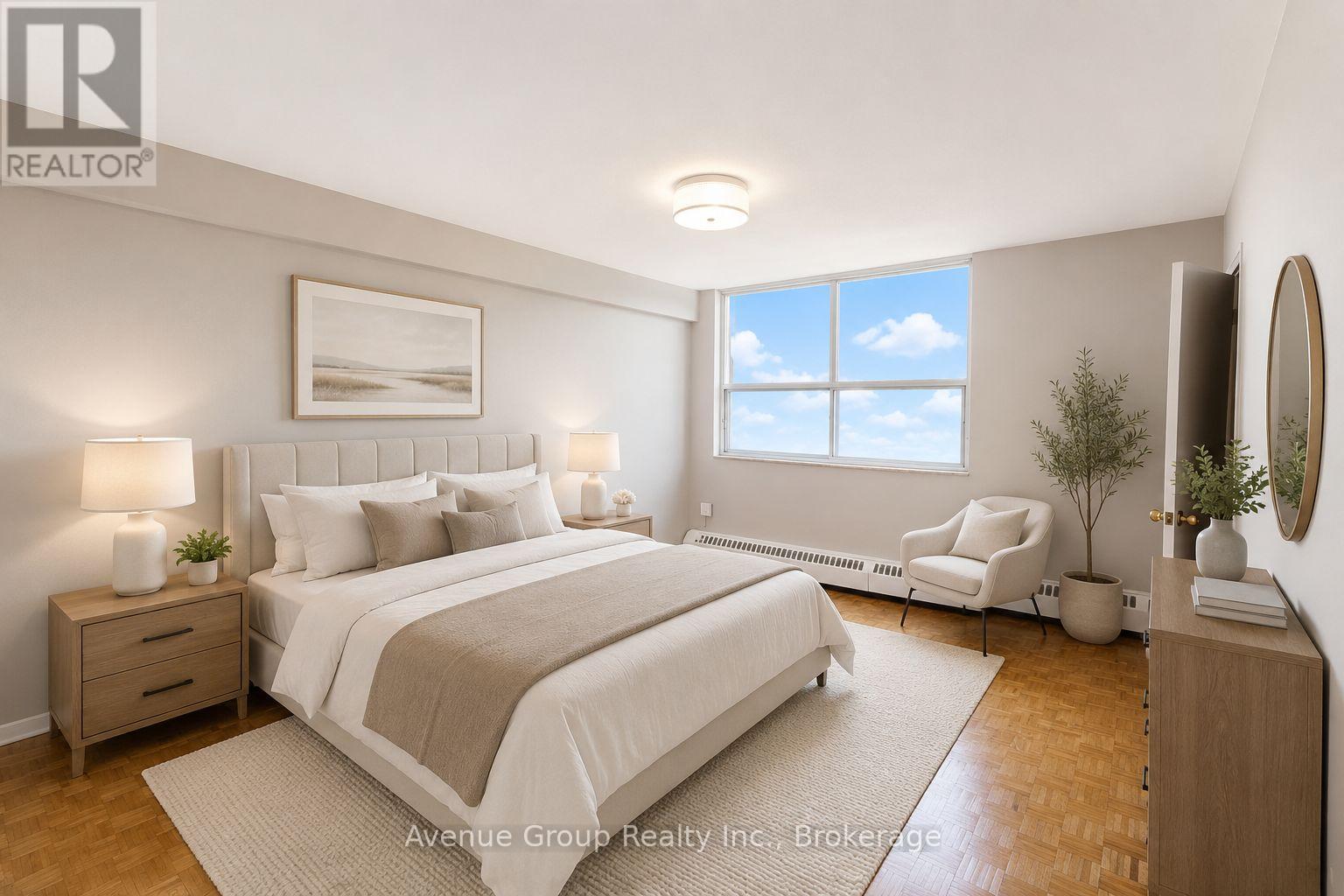 1111 - 120 Shelborne Avenue, Toronto, Ontario  M6B 2M7 - Photo 4 - C13735858