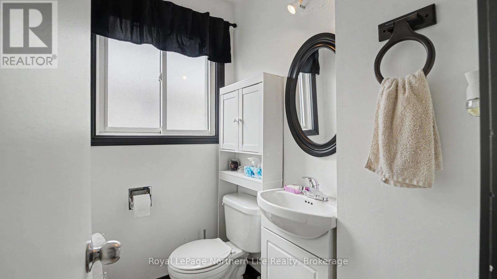 811 Tackaberry Drive, North Bay, Ontario  P1B 4R8 - Photo 14 - X13735876
